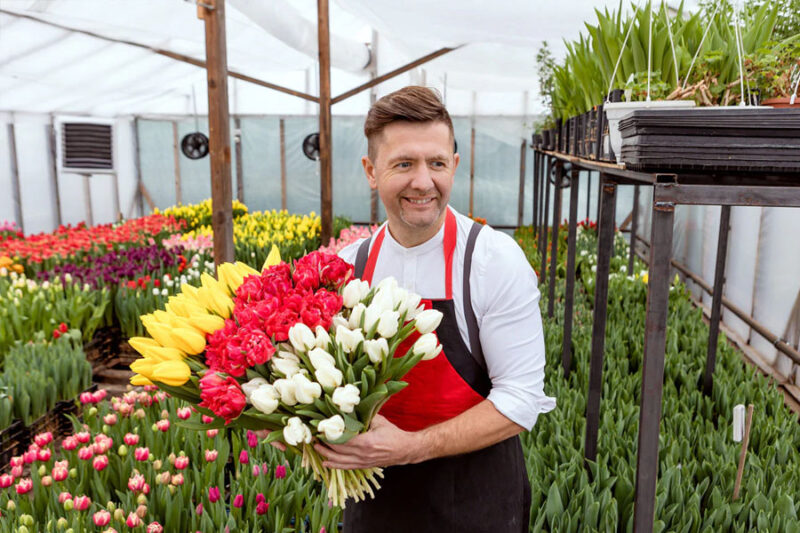 a florists guide to choosing the right wholesale partner