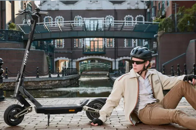 high speed electric scooter the future of urban commuting