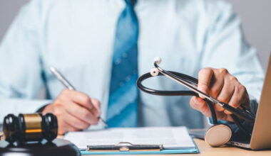 the importance of hiring a personal injury lawyer after an accident