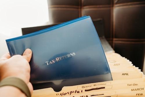 benefits of branded tax return envelopes for client trust 2