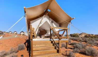 honeymooning in lake powell and the best yurts for a unique stay