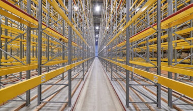 choosing the right pallet rack system for your inventory in houston