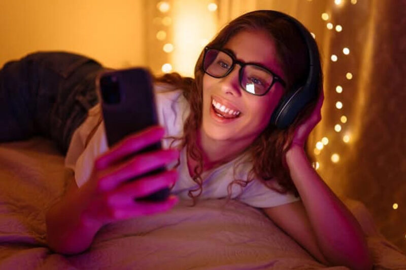 finding like minded individuals through online chats