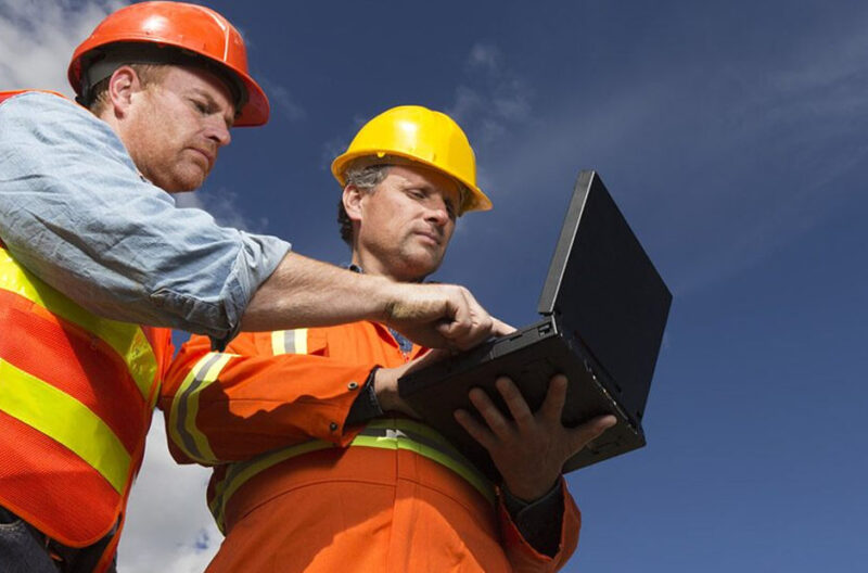 the role of integrated software in reducing construction project risk