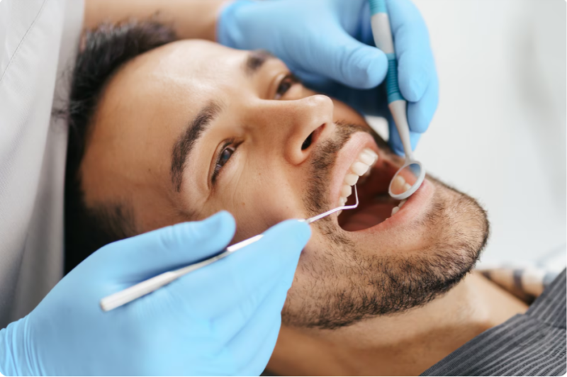 4 benefits of visiting a dentist in hamilton regularly