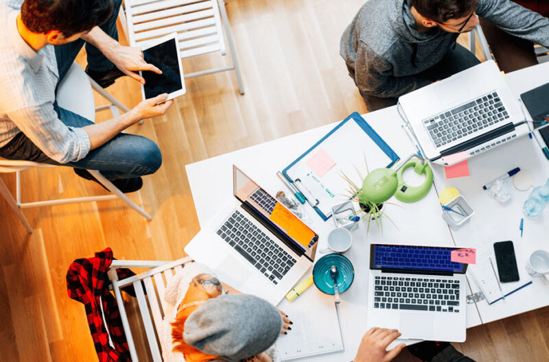 how web based data reporting tools improve team collaboration